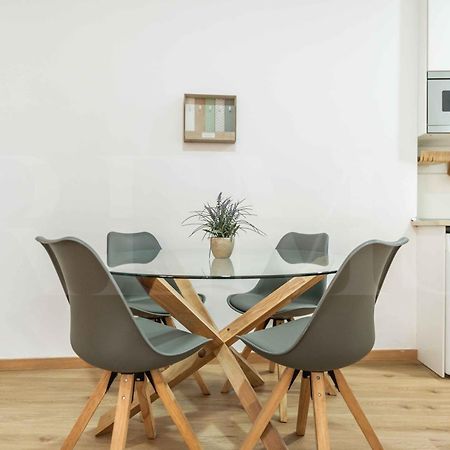 Relaxing Apartment With Parking In The Center By Rems Malaga Luaran gambar