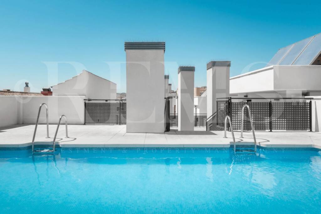 Relaxing Apartment With Parking In The Center By Rems Malaga Luaran gambar