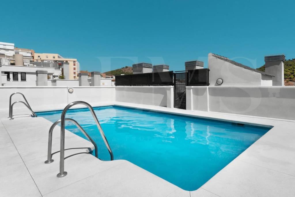 Relaxing Apartment With Parking In The Center By Rems Malaga Luaran gambar